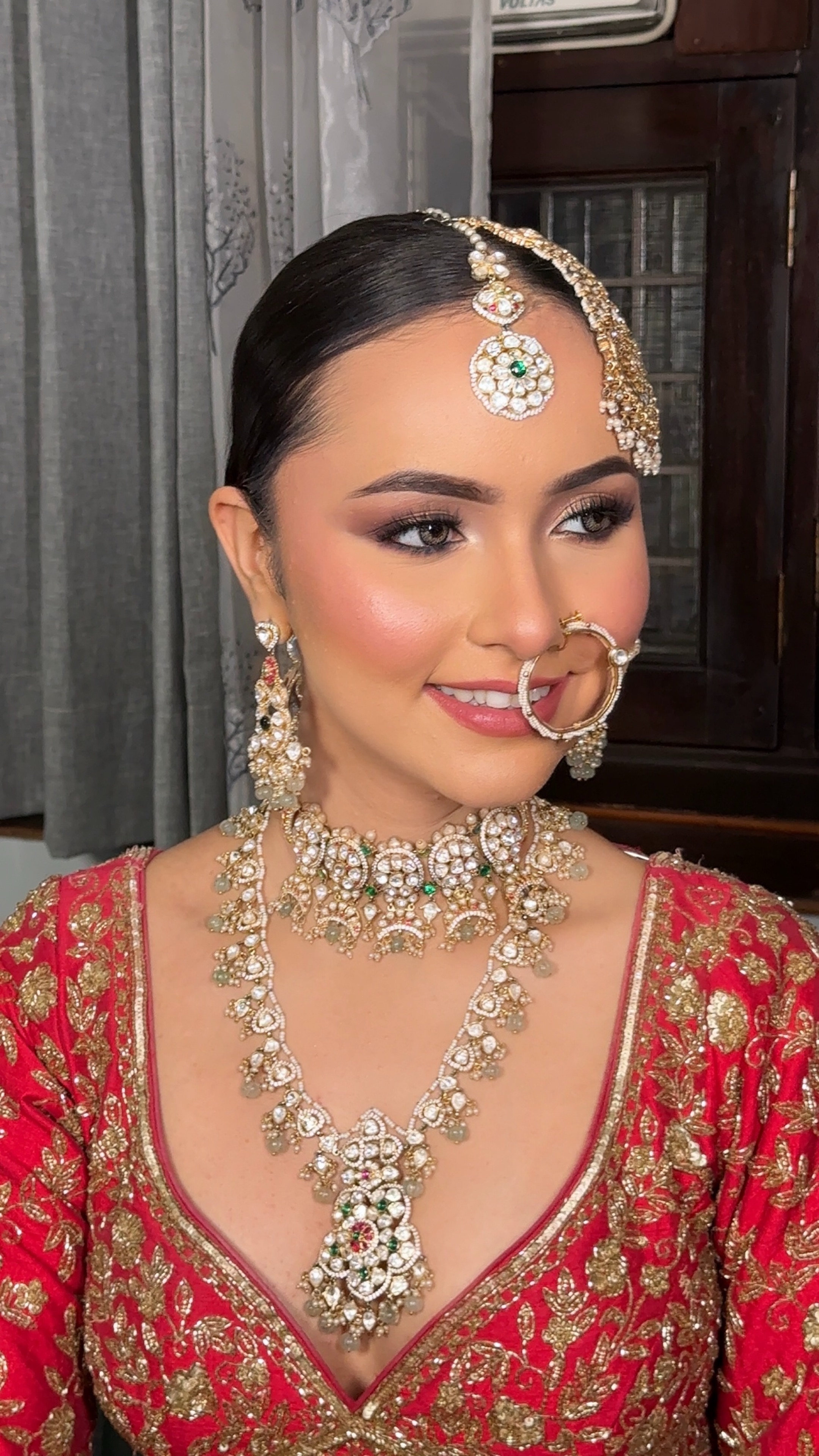 Rose Bronze — Delhi